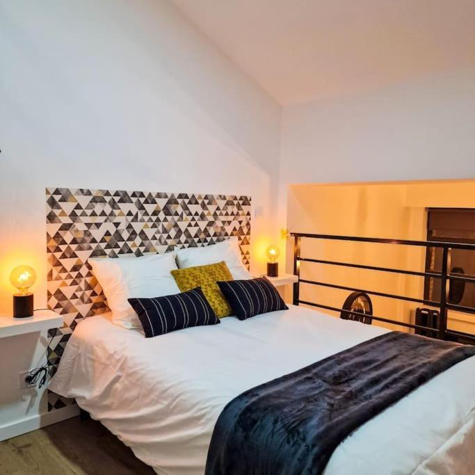 L'Atelier B Magnifique Loft Avec Terrasse Privee Apartamento Saint-Etienne  Exterior foto